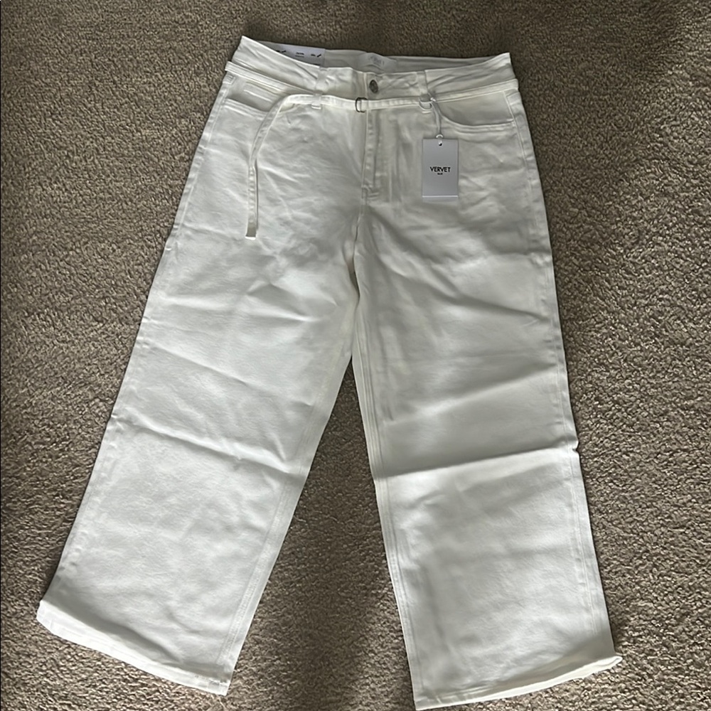 White Flare Wide-Leg Jeans with Crisp Finish